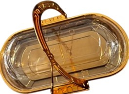 BANDEJA DORADA CASA 27X22X3 200UND