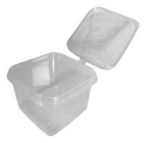 TINA 2 OZ CUADRADA 600 UND
